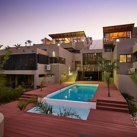 Dynasty Forest Sandown Self Catering Hotel 约翰内斯堡 外观 照片